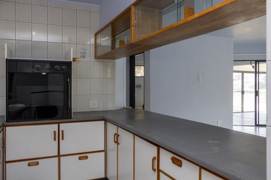 4 Bedroom Property for Sale in Royal Alfred Marina Eastern Cape